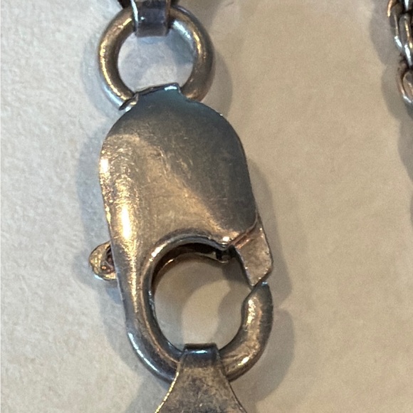 LOT: Silver tone necklaces, bracelets, cuff links  & brass key hook - Picture 7 of 8